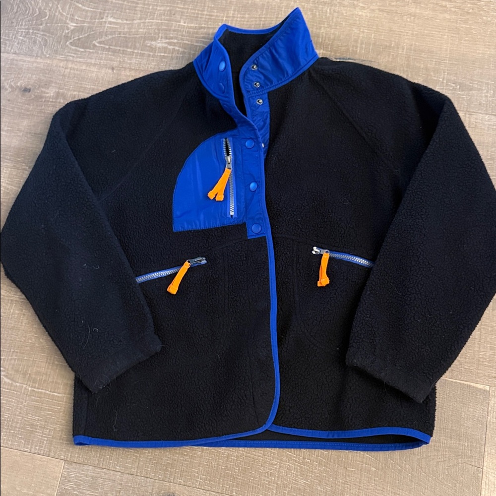 🦋Te Verde Women’s black fleece jacket size-Med